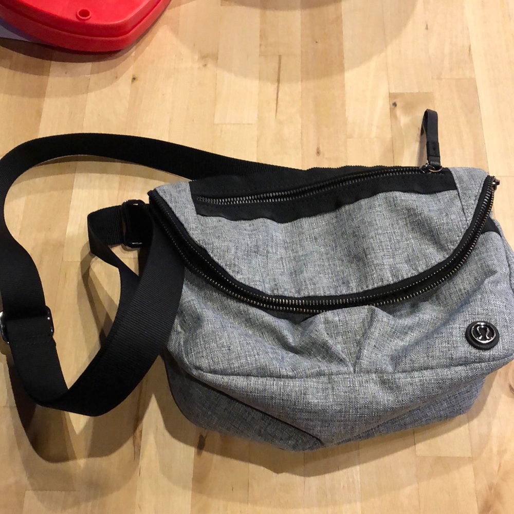 Lululemon crossbody bag- all night festival bag